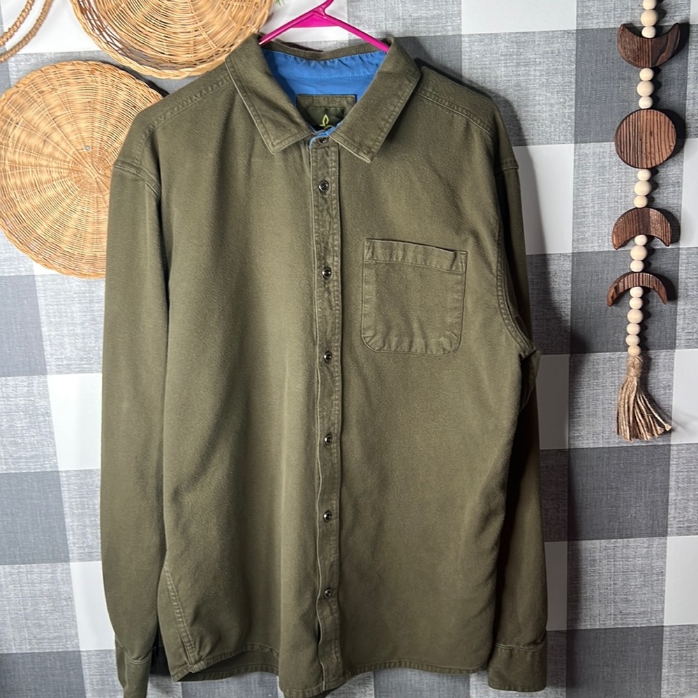 Prana long sleeve Men’s Button up